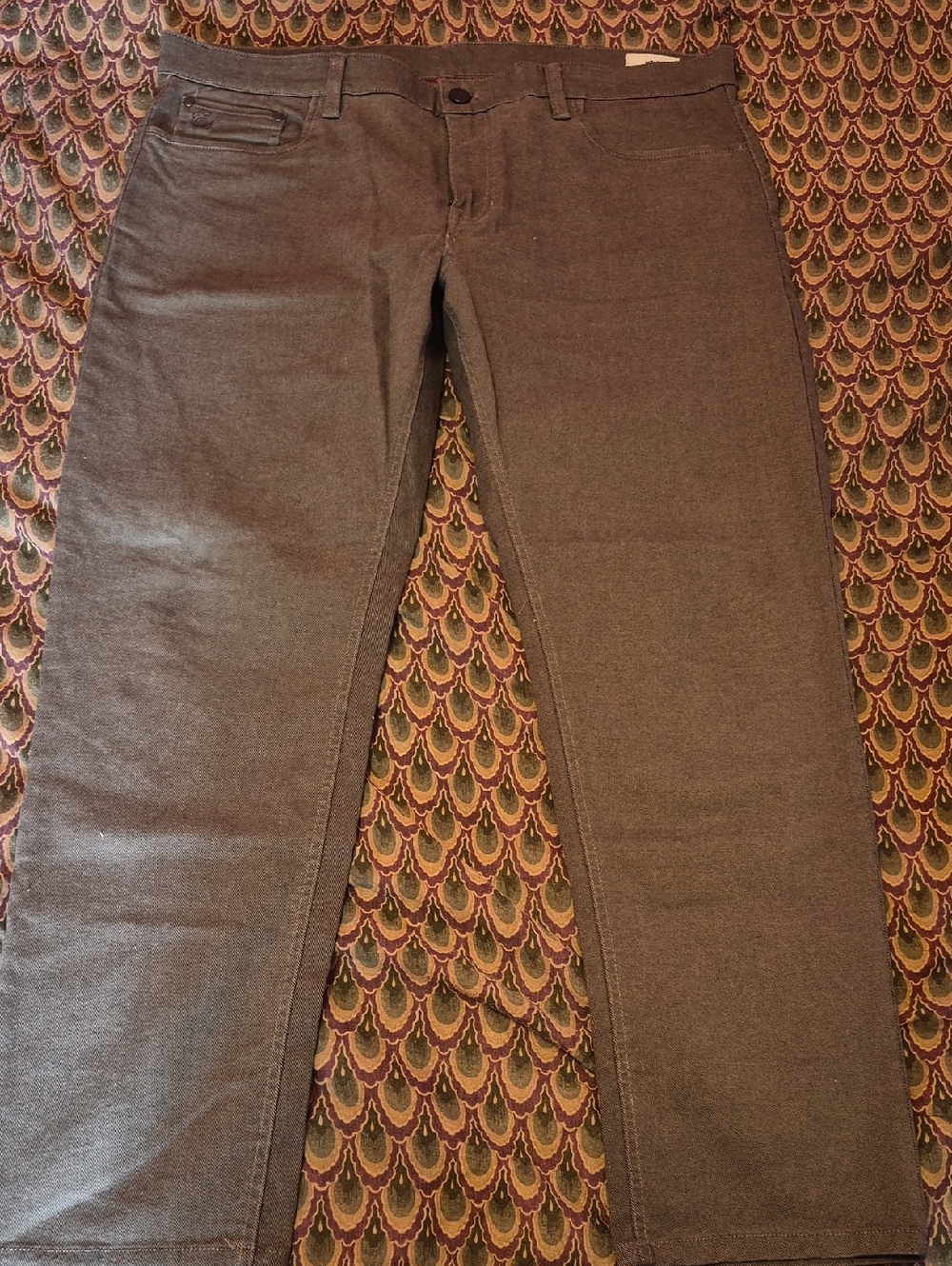 English Laundry Men's Chinos in Brown